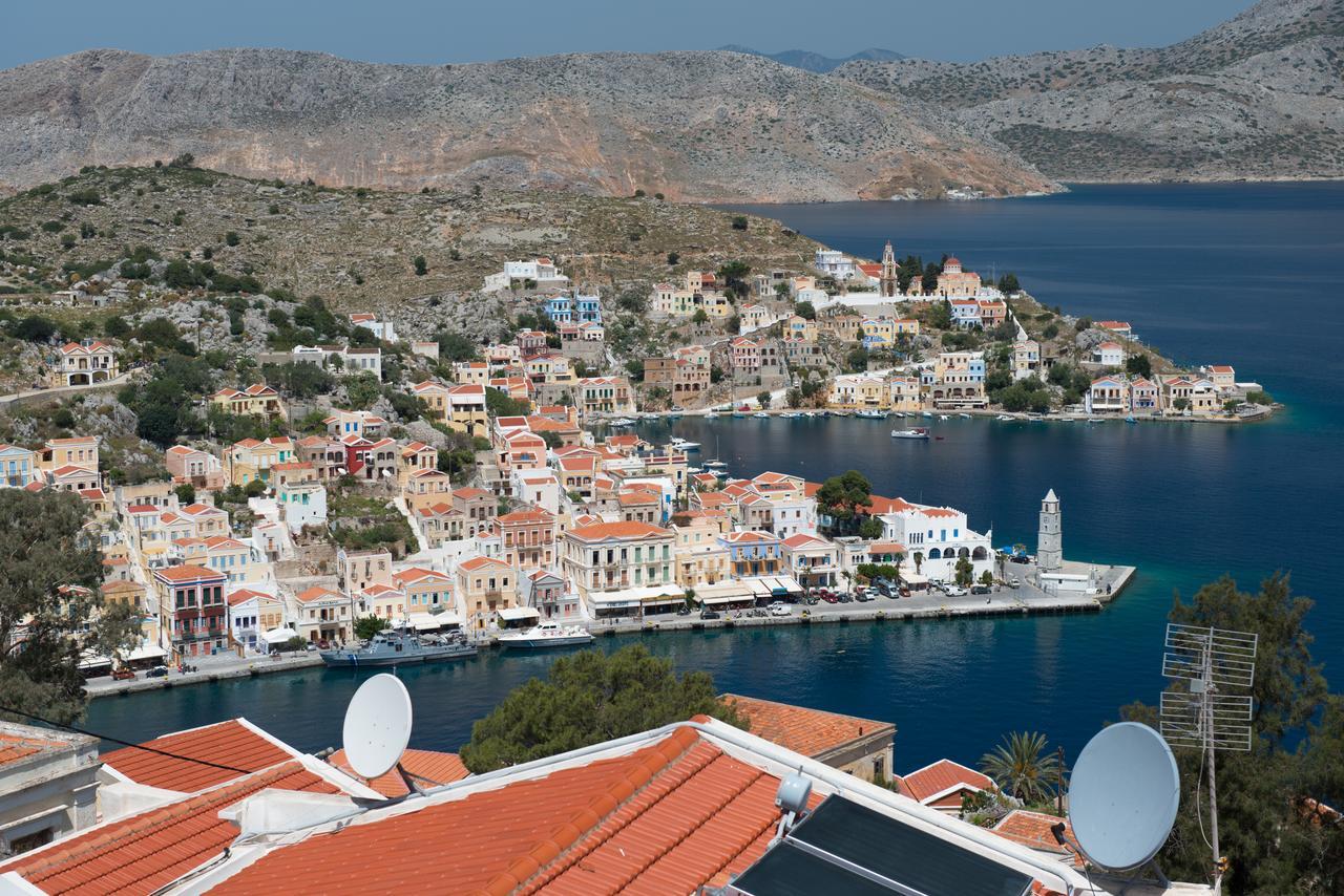 Kyklameno Studio No 3 Symi Exterior photo